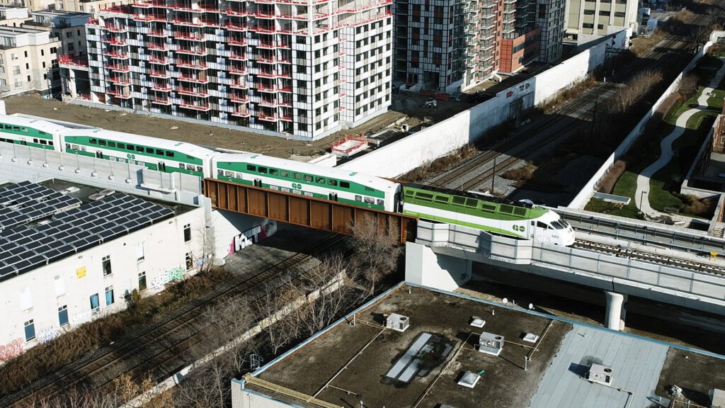 Davenport-Diamond-Rail-GO-Train-Toronto-Barrie-Graham-Construction-featured